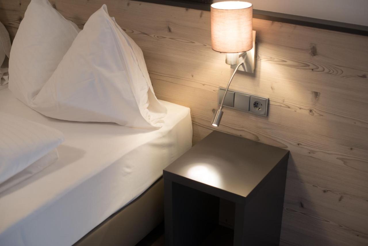 Motel 267 圣珀尔滕 外观 照片